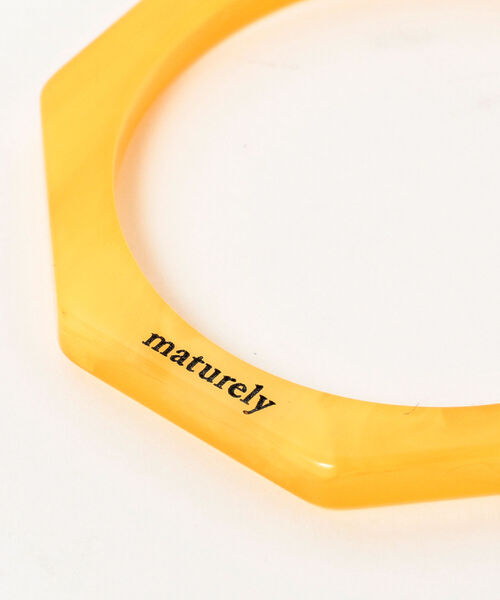 BEAMS BOY(ビームスボーイ)の「maturely / Octagon Bangle(バングル/リストバンド・レディース・イエロー/レッド/ブルー・ONE SIZE)」の4枚目の写真