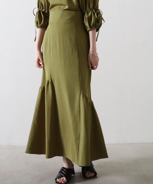 Cheek（チーク）の「アシメマーメイドスカート（スカート・レディース・カーキ/グレイッシュベージュ/イエロー・FREE）」の2枚目の写真