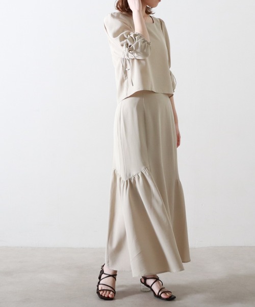 Cheek（チーク）の「アシメマーメイドスカート（スカート・レディース・カーキ/グレイッシュベージュ/イエロー・FREE）」の6枚目の写真