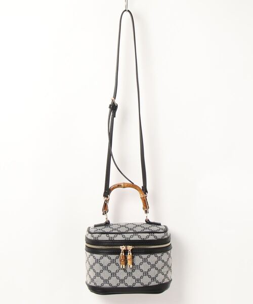 EDIT COLOGNE（エディットコロン）の「【美人百花4月号掲載商品】バニティ－ショルダーバッグ（ショルダーバッグ・レディース・ブルー/ブラック/ブラック系その他・ﾌﾘ-）」の3枚目の写真