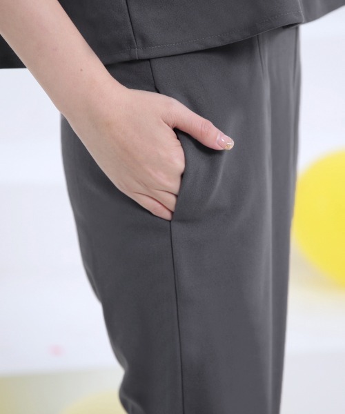 Doux Belle（ドゥーベル）の「バッククロスキャミオールインワン（サロペット/オーバーオール・レディース・ブラック/グレー/グリーン/ブルー/ベージュ・MEDIUM/LARGE/X-LARGE/XX-LARGE/SMALL）」の8枚目の写真