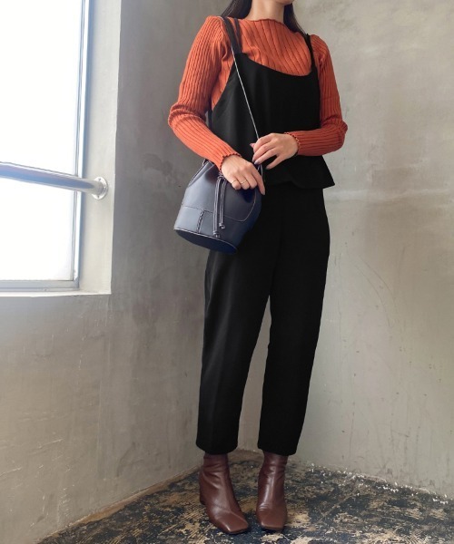 Doux Belle（ドゥーベル）の「バッククロスキャミオールインワン（サロペット/オーバーオール・レディース・ブラック/グレー/グリーン/ブルー/ベージュ・MEDIUM/LARGE/X-LARGE/XX-LARGE/SMALL）」の16枚目の写真