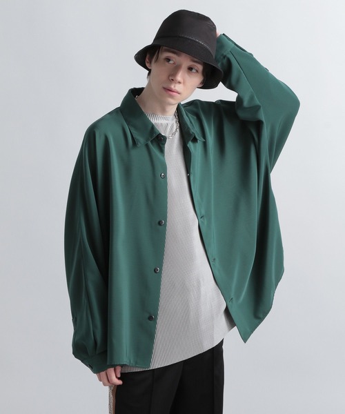 HARE（ハレ）の「ドルマンBIGシャツ(HARE)（シャツ/ブラウス・メンズ・ブラック/オフホワイト/グリーン/ブルー・SMALL/MEDIUM）」の4枚目の写真
