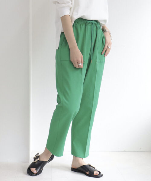 fredy emue（フレディエミュ）の「[新色追加]ドライオックス テーパードパンツ（その他パンツ・レディース・カーキ/グリーン/ピンク/ブラック/オフホワイト/オレンジ/ブルー・36/38/34）」の5枚目の写真
