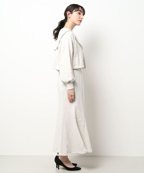 one after another NICE CLAUP（ワンアフターアナザーナイスクラップ）の「セーラーカラートップスとマーメイドスカートセットアップ（ワンピース・レディース・ベージュ/オートミール/ブルー系その他・FREE）」の4枚目の写真