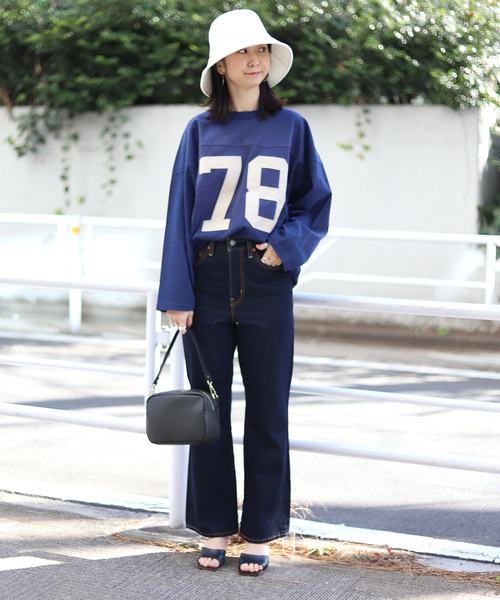 SLOBEIENA サテンナンバーアメフトロンTEE サテンナンバーアメフトロンTEE | スローブ イエナ(SLOBE IENA