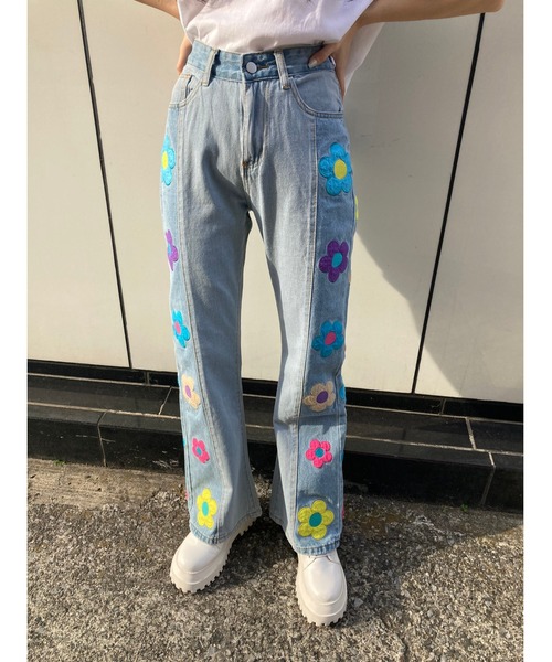 WC(ダブル シー)の「フラワーワッペンデニムパンツ(デニムパンツ・レディース・その他1・FREE)」の8枚目の写真