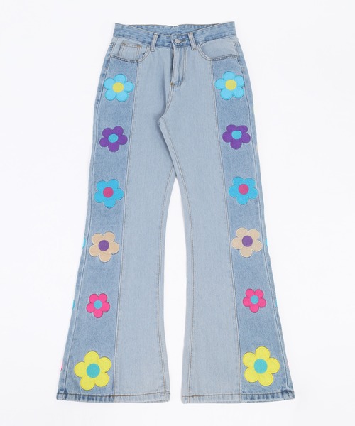 WC（ダブル シー）の「フラワーワッペンデニムパンツ（デニムパンツ