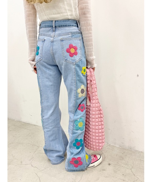 WC(ダブル シー)の「フラワーワッペンデニムパンツ(デニムパンツ・レディース・その他1・FREE)」の20枚目の写真