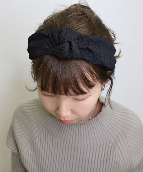 Monocoro toppi(モノコロトッピ)の「リップル 太め カチューシャ(カチューシャ・レディース・アイボリー/ブラック・フリー)」の11枚目の写真