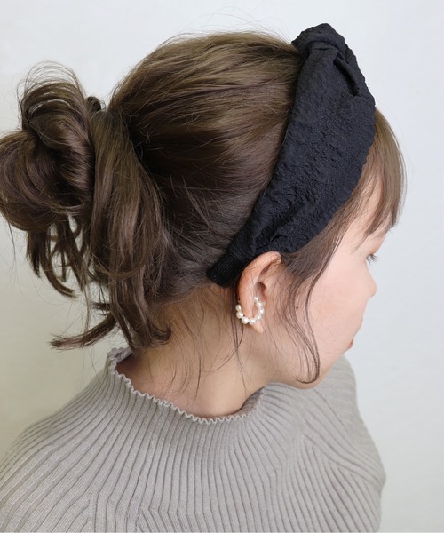 Monocoro toppi(モノコロトッピ)の「リップル 太め カチューシャ(カチューシャ・レディース・アイボリー/ブラック・フリー)」の13枚目の写真