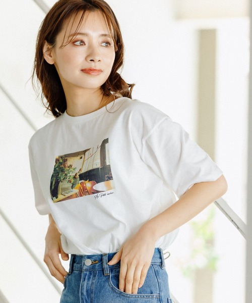 mysty woman（ミスティウーマン）の「コラボフォトプリントレギュラーTシャツ 294683（Tシャツ/カットソー・レディース・ホワイト系2/ホワイト系5/ホワイト系8・FREE）」の16枚目の写真