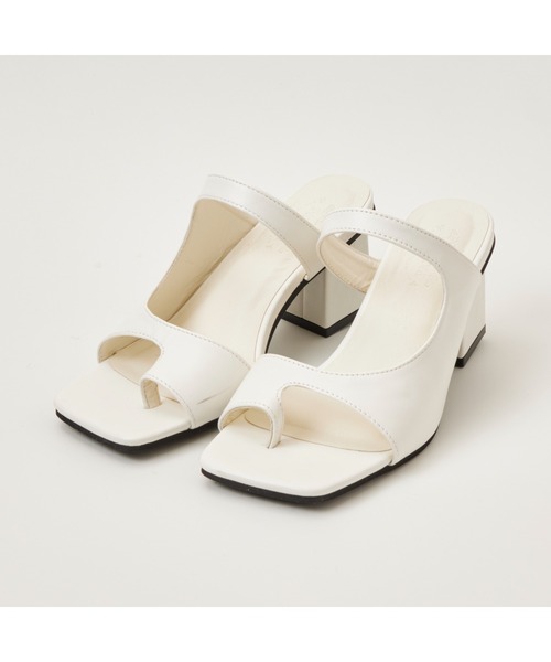 chumchum（チャムチャム）の「スクエアトゥスポサンダル（サンダル・レディース・ホワイト/ブラック/ブラック系その他2・LL/S/M/L）」の15枚目の写真