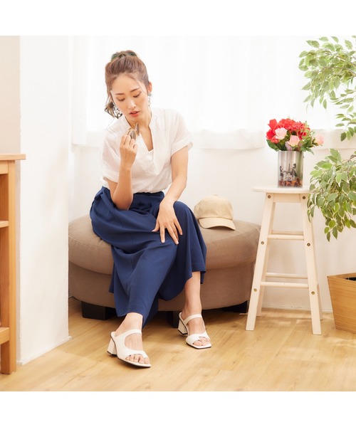 chumchum（チャムチャム）の「スクエアトゥスポサンダル（サンダル・レディース・ホワイト/ブラック/ブラック系その他2・LL/S/M/L）」の18枚目の写真