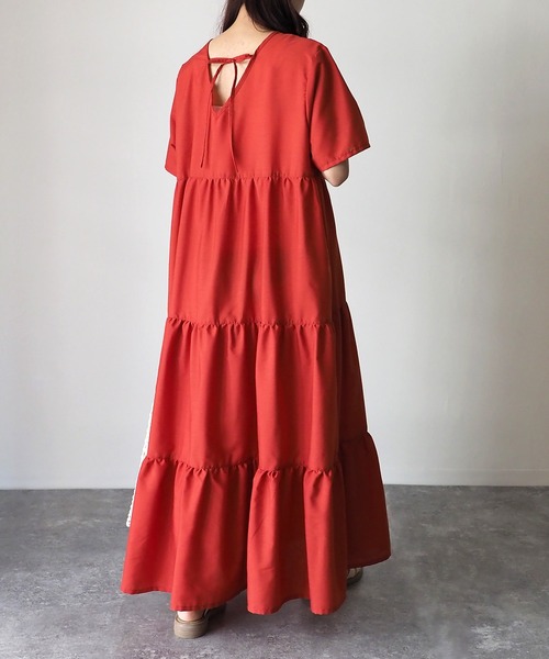 Riberry（リベリー）の「デザインティアードワンピース/バックリボンワンピース（ワンピース・レディース・オレンジ/ブラック/アイボリー・FREE）」の11枚目の写真