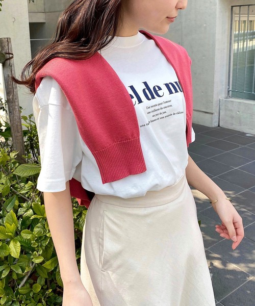 andme（アンドミー）の「コットン天竺フレンチロゴプリントTシャツ（Tシャツ/カットソー・レディース・ホワイト×ネイビー/ホワイト×グリーン/ホワイト×レッド/ホワイト×イエロー/ホワイト×ピンク・M/S）」の6枚目の写真