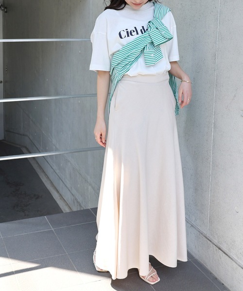 andme（アンドミー）の「コットン天竺フレンチロゴプリントTシャツ（Tシャツ/カットソー・レディース・ホワイト×ネイビー/ホワイト×グリーン/ホワイト×レッド/ホワイト×イエロー/ホワイト×ピンク・M/S）」の7枚目の写真