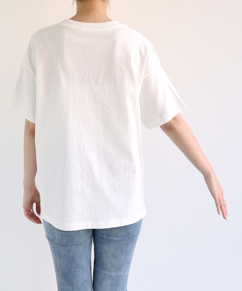 andme（アンドミー）の「コットン天竺フレンチロゴプリントTシャツ（Tシャツ/カットソー・レディース・ホワイト×ネイビー/ホワイト×グリーン/ホワイト×レッド/ホワイト×イエロー/ホワイト×ピンク・M/S）」の13枚目の写真