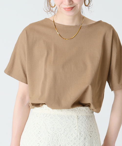 B.C STOCK（ベーセーストック）の「ドルマンラウンドテールTシャツ（Tシャツ/カットソー・レディース・ホワイト/ブラック/ブラウン/グリーン・FREE）」の3枚目の写真