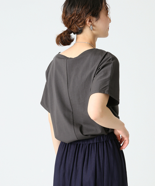 B.C STOCK（ベーセーストック）の「ドルマンラウンドテールTシャツ（Tシャツ/カットソー・レディース・ホワイト/ブラック/ブラウン/グリーン・FREE）」の8枚目の写真