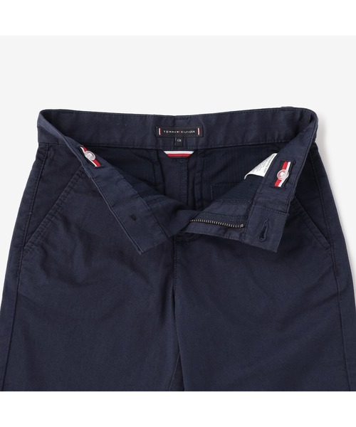 TOMMY HILFIGER（トミーヒルフィガー）の「ベルテッドチノショート 