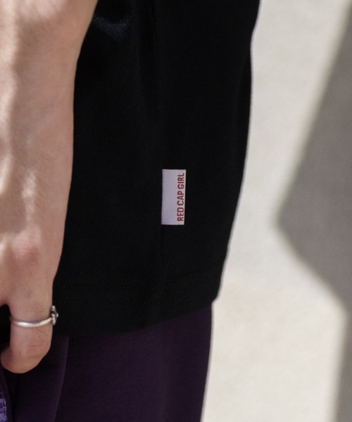 Red Cap Girl（レッドキャプガール）の「【a-r】〔Red Cap Girl/レッドキャップガール〕天竺バックワッペンロゴガールプリント 半袖BIGTシャツ（Tシャツ/カットソー・メンズ・ホワイト/グリーン/ブルー/ブラック・LARGE/MEDIUM/X-LARGE）」の5枚目の写真