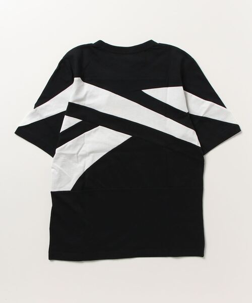 Reebok(リーボック)の「クラシックス ブランド プラウド Tシャツ / Classics Brand Proud Tee(Tシャツ/カットソー・メンズ・イエロー/ブラック/グレー/ブラック×ホワイト/ネイビー/マルーン・LARGE/SMALL/X-LARGE/MEDIUM/X-SMALL/XX-LARGE/XXX-LARGE/J/M/J/O/J/S/J/L)」の16枚目の写真