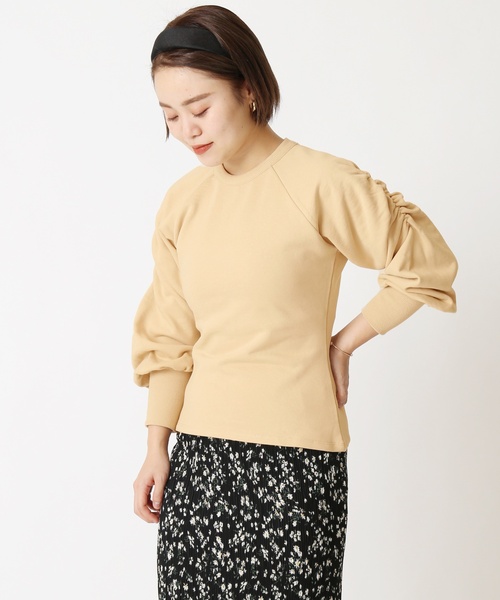 U by SPICK&SPAN(ユーバイスピックアンドスパン)の「ショルダーギャザースウェット◆(Tシャツ/カットソー・レディース・チャコールグレー/ベージュ・FREE)」の5枚目の写真