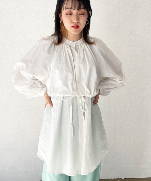 Shelly island（シェリーアイランド）の「レイヤードドロストデザインシャツ（シャツ/ブラウス・レディース・ホワイト/ベージュ・M）」の13枚目の写真