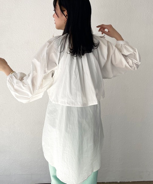 Shelly island（シェリーアイランド）の「レイヤードドロストデザインシャツ（シャツ/ブラウス・レディース・ホワイト/ベージュ・M）」の17枚目の写真