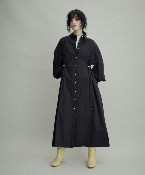 ADAM ET ROPE'(アダムエロペ)の「【WEB限定(一部店舗展開あり)】アジャストシャツワンピース(シャツワンピース・レディース・ブラック/ブラウン系その他2/ブルー系その他4・FREE)」の4枚目の写真