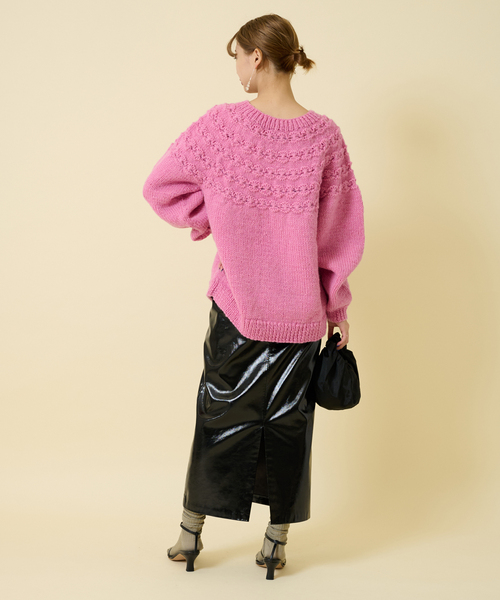 U by SPICK&SPAN SELECT（ユーバイスピックアンドスパンセレクト）の「【NEPAL HAND KNIT/ネパールハンドニット】別注FLOWERアミ プルオーバー（ニット/セーター・レディース・チャコールグレー/ピンク・FREE）」の20枚目の写真