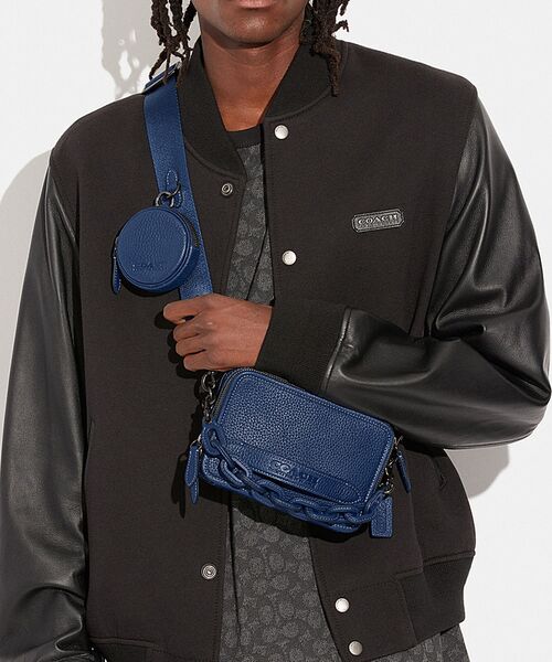 【極美品】Coach コーチ チャーターショルダー バッグポーチブール セール】チャーター クロスボディ バッグ 24・コーチ