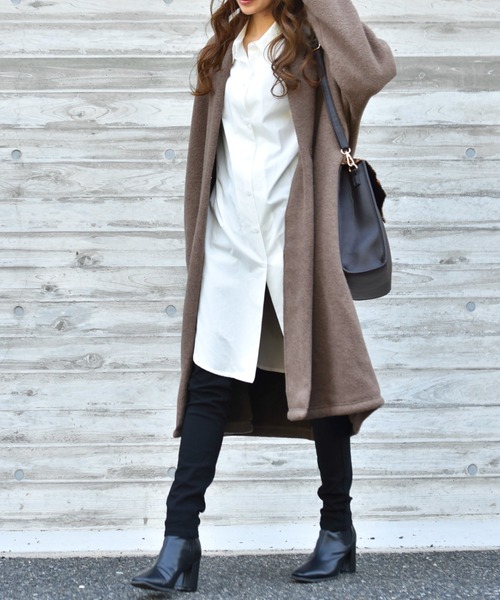 WEGO（ウィゴー）の「MUMU&GO/フェイクウールガウンコート（ノーカラーコート・レディース・ベージュ/ブラック/ライトブラウン/マスタード・FREE）」の16枚目の写真