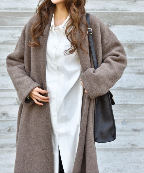 WEGO（ウィゴー）の「MUMU&GO/フェイクウールガウンコート（ノーカラーコート・レディース・ベージュ/ブラック/ライトブラウン/マスタード・FREE）」の7枚目の写真