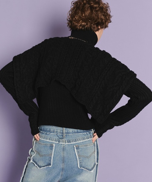 casane（カサネ）の「ケーブルレイヤードニット（ニット/セーター・レディース・ダークグリーン/ブラック・FREE）」の5枚目の写真