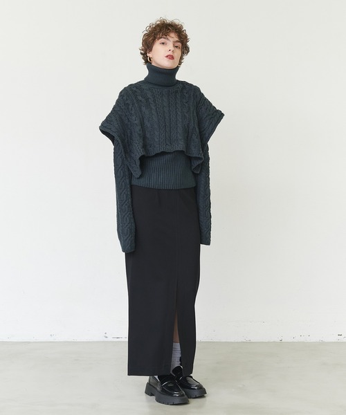 casane（カサネ）の「ケーブルレイヤードニット（ニット/セーター・レディース・ダークグリーン/ブラック・FREE）」の14枚目の写真