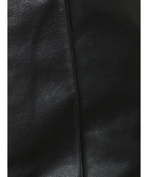 EVRIS（エヴリス）の「フェイクレザーショートパンツ（その他パンツ・レディース・ブラック/アイボリー・MEDIUM/SMALL）」の8枚目の写真