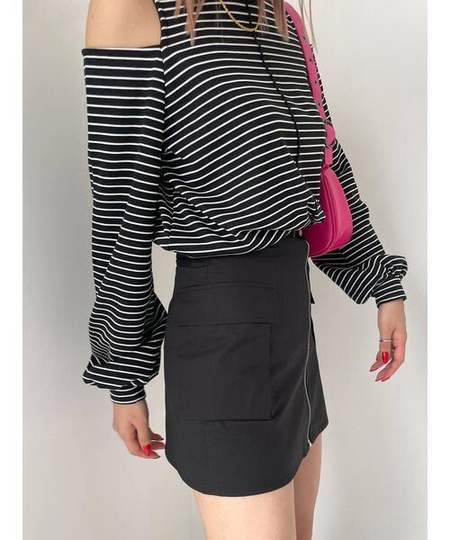 EMODA（エモダ）の「ショルダーカットルーズトップス（Tシャツ/カットソー・レディース・グリーン/アイボリー/ブラック/その他・FREE）」の6枚目の写真