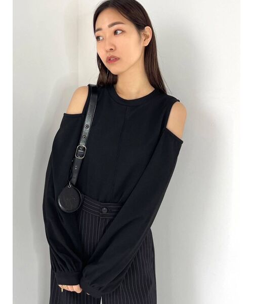 EMODA（エモダ）の「ショルダーカットルーズトップス（Tシャツ/カットソー・レディース・グリーン/アイボリー/ブラック/その他・FREE）」の9枚目の写真