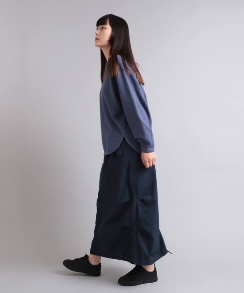 RNA-N（アールエヌエーエヌ）の「M1996 反毛オーガニック裏毛プルオーバー（スウェット・レディース・杢グレー/インディゴブルー/ブルー・MEDIUM）」の14枚目の写真