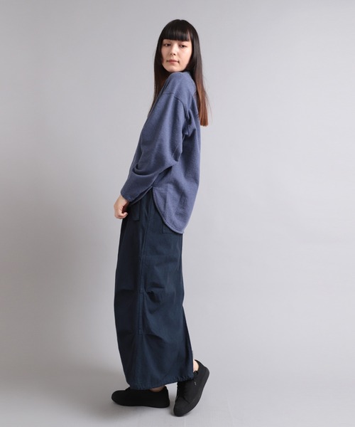 RNA-N（アールエヌエーエヌ）の「M1996 反毛オーガニック裏毛プルオーバー（スウェット・レディース・杢グレー/インディゴブルー/ブルー・MEDIUM）」の15枚目の写真