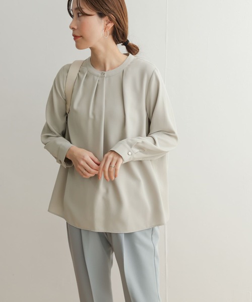 URBAN RESEARCH DOORS(アーバンリサーチドアーズ)の「フロントアシメタックブラウス(シャツ/ブラウス・レディース・ライトグレー/ネイビー・MEDIUM)」の8枚目の写真