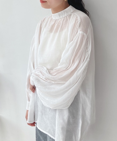 AS KNOW AS plus(アズノゥアズプラス)の「○シアーボリューム ギャザーチュニック(チュニック・レディース・アッシュブラウン/オフホワイト/ライトイエロー/ライトブルー・FREE)」の21枚目の写真