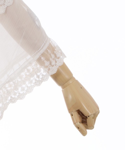 axes femme（アクシーズファム）の「楊柳シフォンレースショール