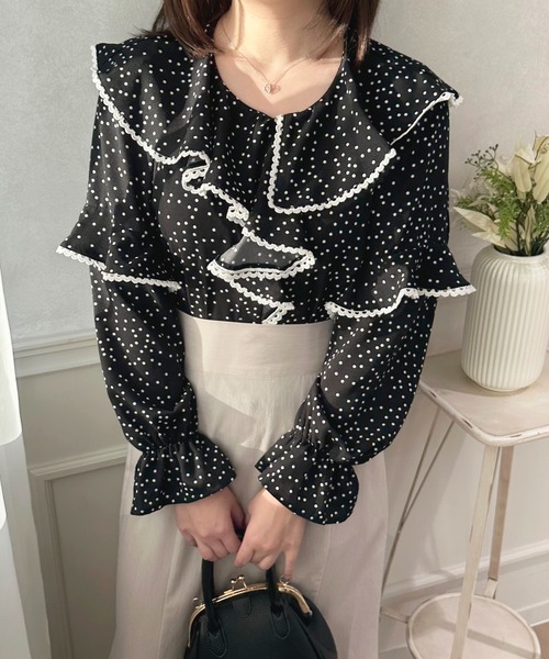 apres jour(アプレジュール)の「アソートフリルラッフルブラウス【ZOZOTOWN限定アイテム】(シャツ/ブラウス・レディース・ホワイト系その他/ブラック/ブラック系その他/オフホワイト・フリー/X-LARGE)」の7枚目の写真