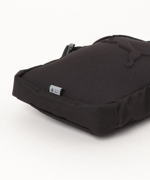 PUMA（プーマ）の「《PUMA》プーマ バズ ポータブル（ショルダーバッグ・メンズ・グレー/ブラック/ベージュ/ローズ/オリーブ/コバルトブルー・フリー）」の7枚目の写真