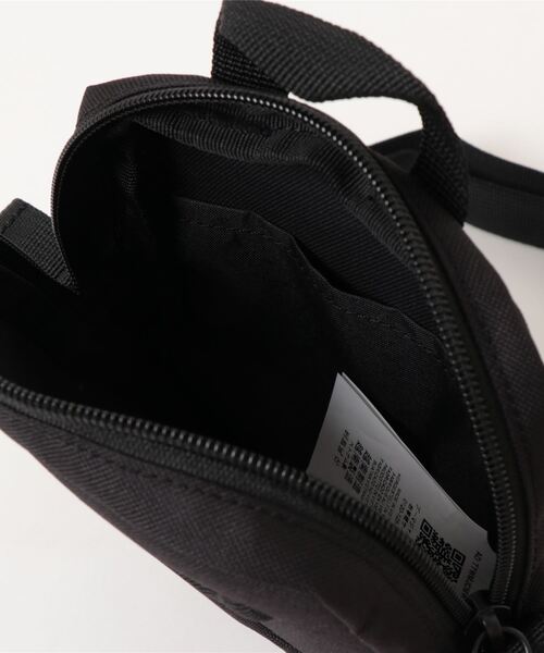 PUMA（プーマ）の「《PUMA》プーマ バズ ポータブル（ショルダーバッグ・メンズ・グレー/ブラック/ベージュ/ローズ/オリーブ/コバルトブルー・フリー）」の9枚目の写真