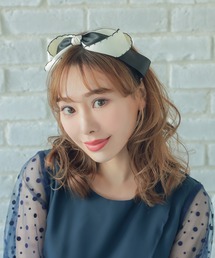 Tika（ティカ）の「ビッグ リボン カチューシャ モノトーン パイピング バイカラー パール（カチューシャ）」