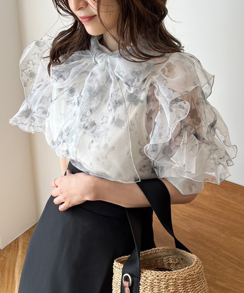 one after another NICE CLAUP（ワンアフターアナザーナイスクラップ）の「マルチwayリボンブラウス（シャツ/ブラウス・レディース・オフホワイト/ブラック系その他/グレー/ドット・FREE）」の3枚目の写真